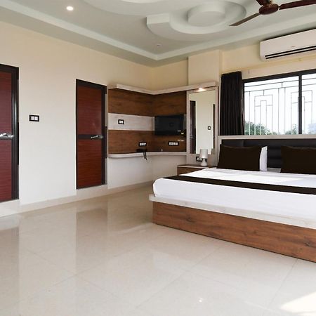 Hotel O Nilmadhab International Tarapith Zewnętrze zdjęcie