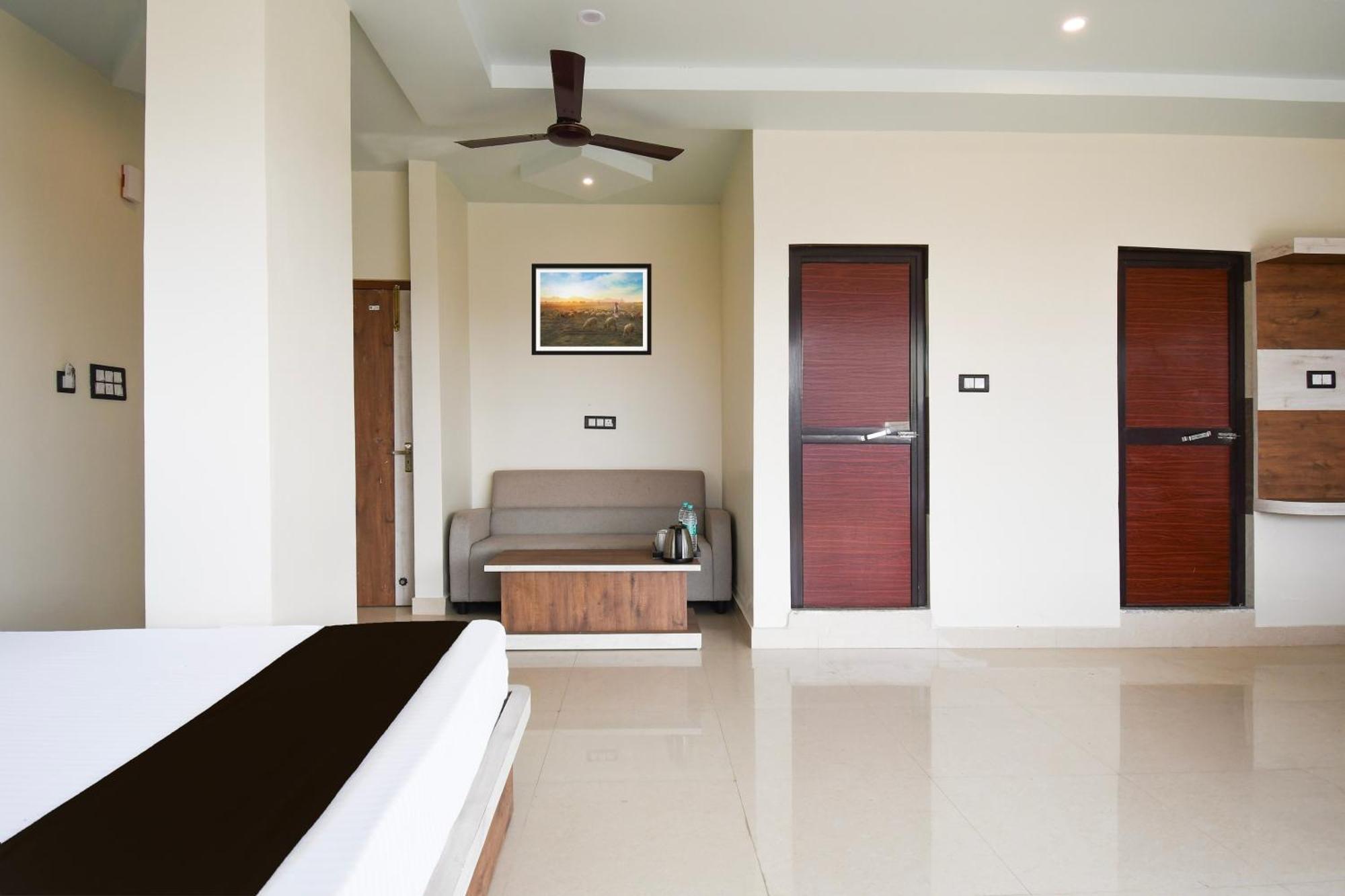 Hotel O Nilmadhab International Tarapith Zewnętrze zdjęcie