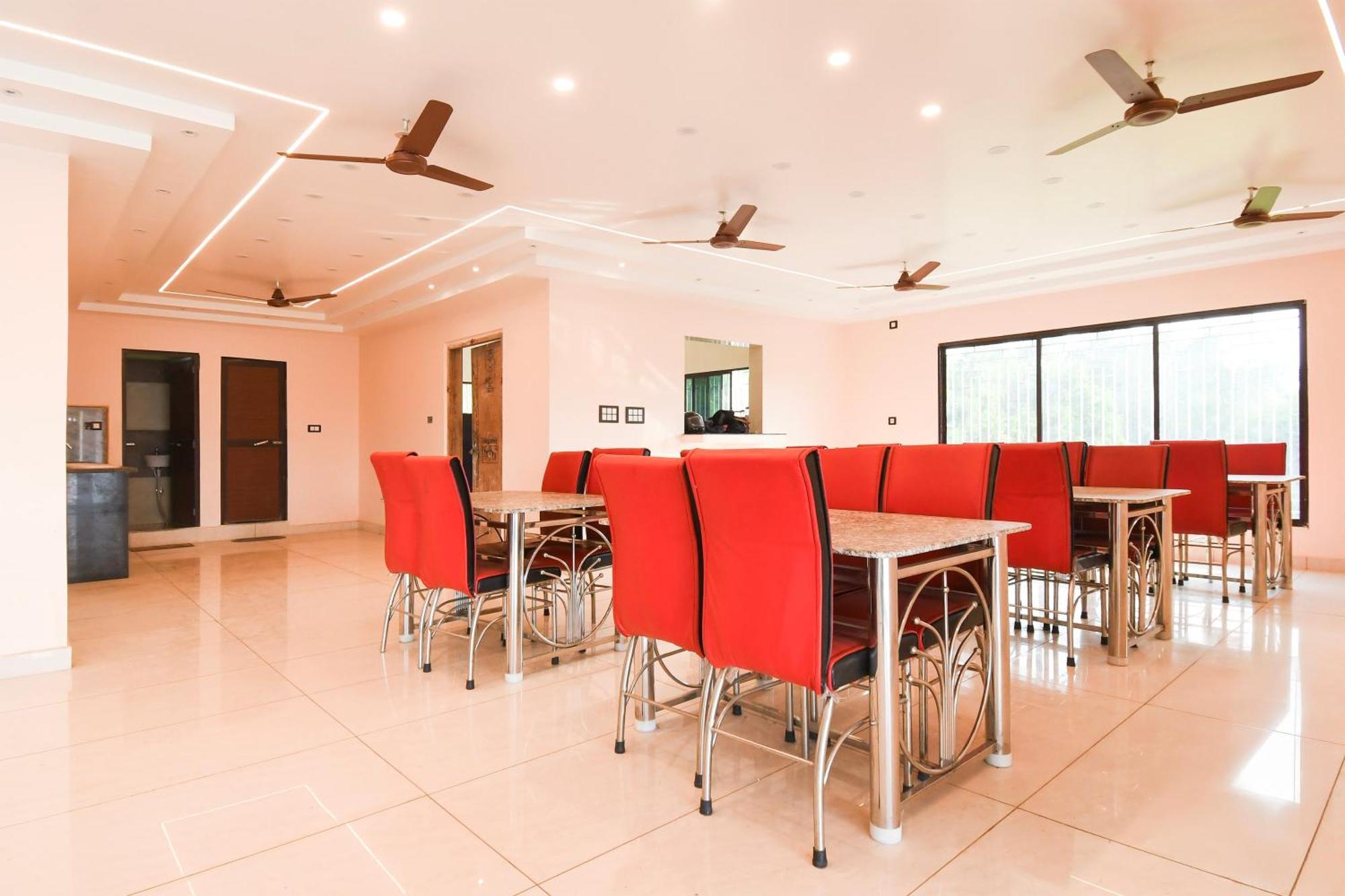 Hotel O Nilmadhab International Tarapith Zewnętrze zdjęcie
